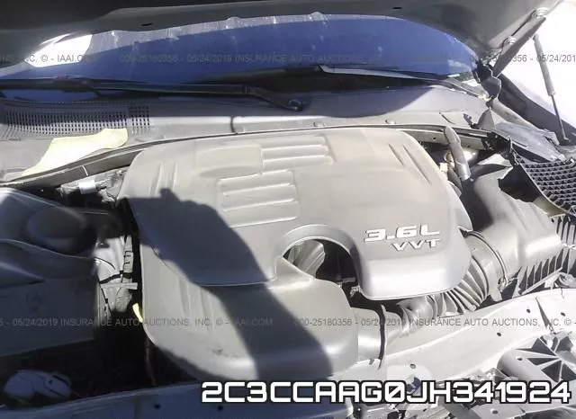 2C3CCAAG0JH341924_10.webp
