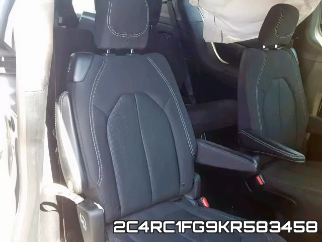 2C4RC1FG9KR583458_6.webp