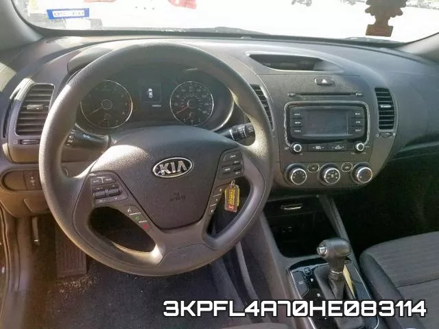 3KPFL4A70HE083114_9.webp