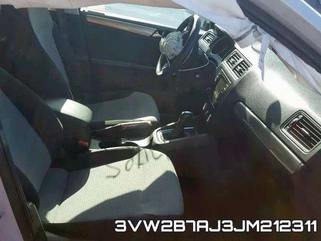 3VW2B7AJ3JM212311_5.webp