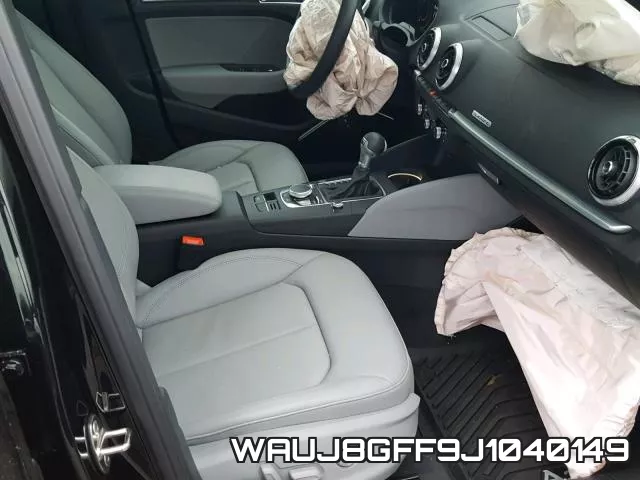 WAUJ8GFF9J1040149_5.webp
