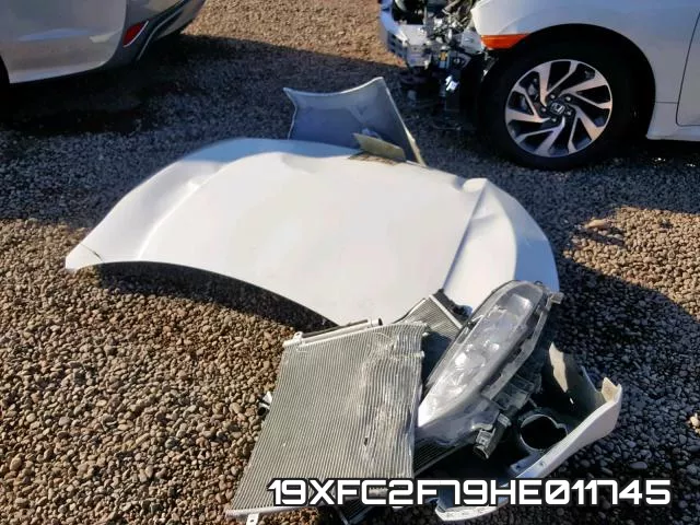19XFC2F79HE011745_9.webp