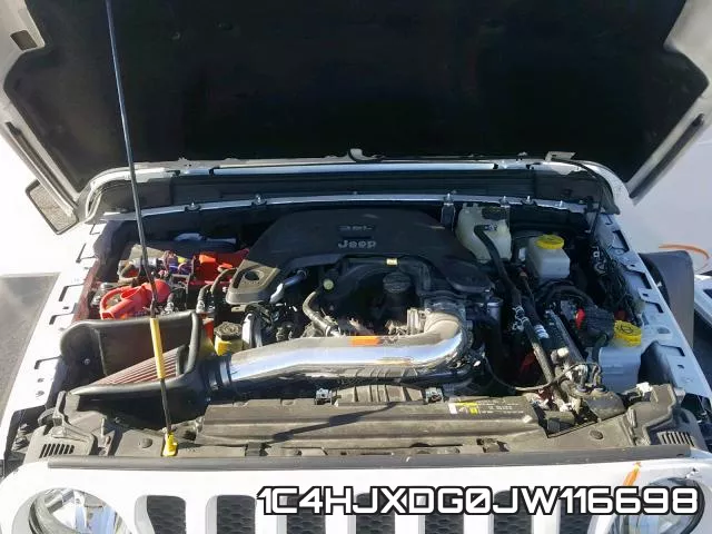 1C4HJXDG0JW116698_7.webp