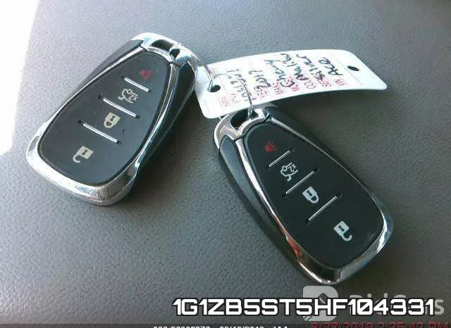 1G1ZB5ST5HF104331_4.webp