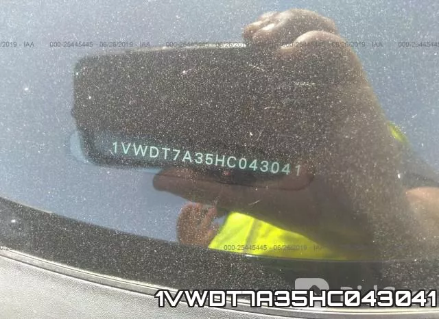 1VWDT7A35HC043041_9.webp