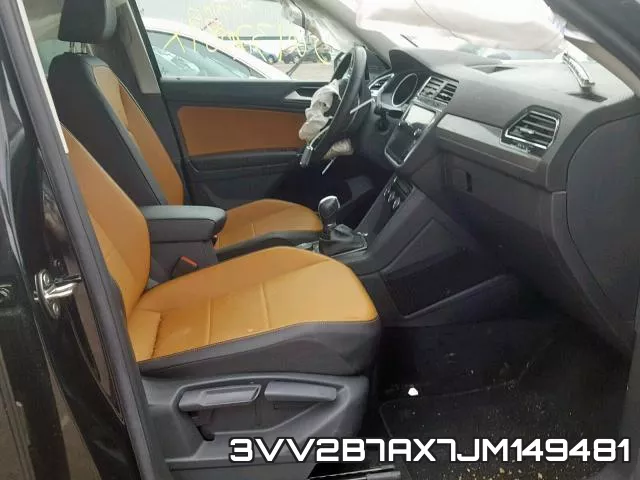 3VV2B7AX7JM149481_5.webp