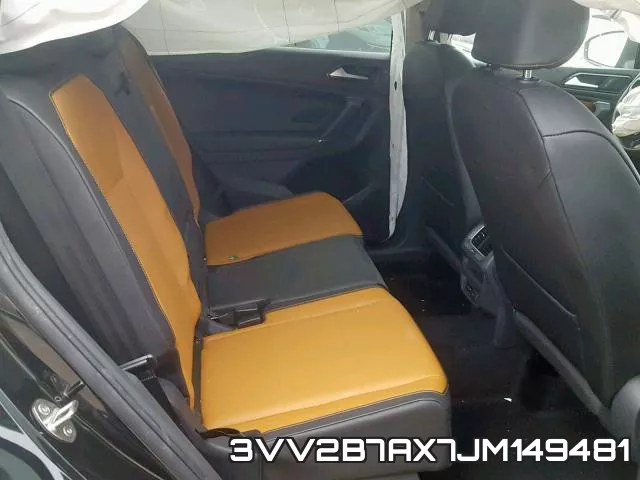 3VV2B7AX7JM149481_6.webp