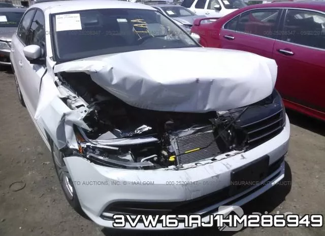 3VW167AJ1HM286949_6.webp