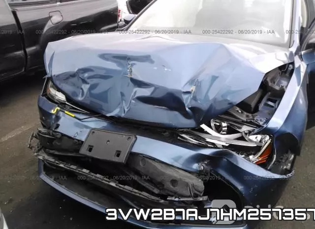 3VW2B7AJ7HM257357_6.webp