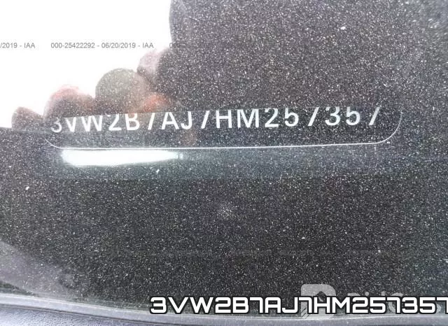 3VW2B7AJ7HM257357_9.webp