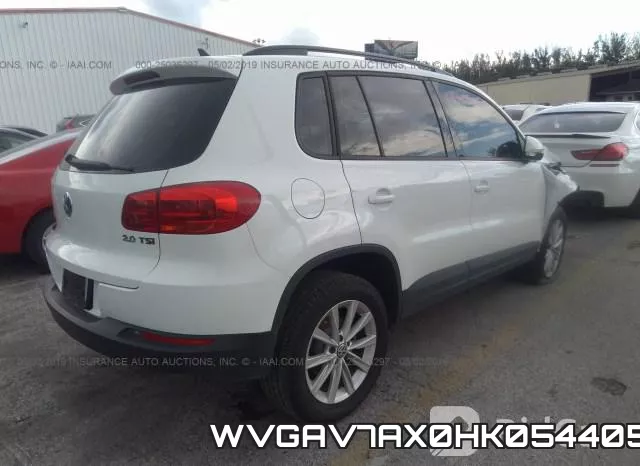 WVGAV7AX0HK054405_4.webp