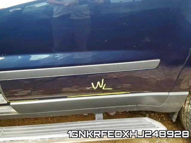 1GNKRFEDXHJ248928_9.webp