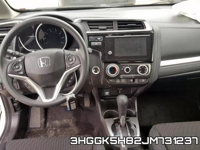 3HGGK5H82JM731237_9.webp