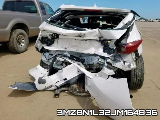 3MZBN1L32JM164836_9.webp