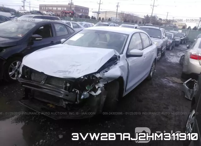 3VW2B7AJ2HM311910_2.webp