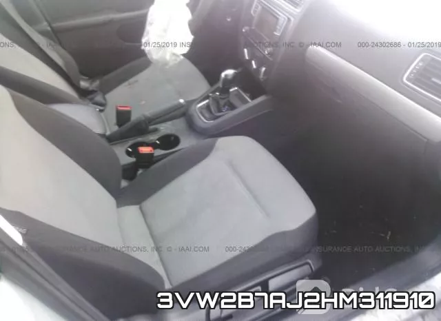 3VW2B7AJ2HM311910_5.webp