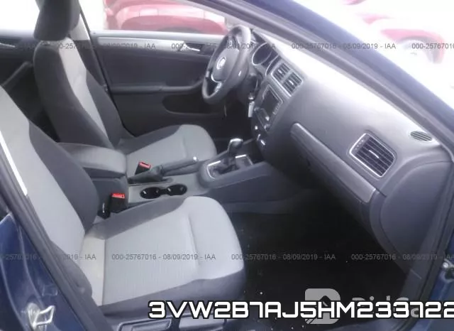 3VW2B7AJ5HM233722_5.webp