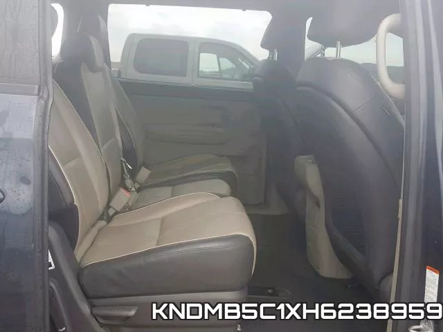 KNDMB5C1XH6238959