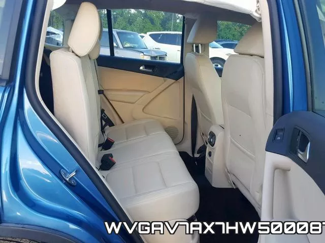 WVGAV7AX7HW500087_6.webp