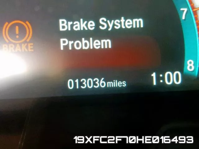 19XFC2F70HE016493_8.webp