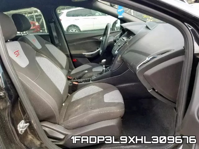 1FADP3L9XHL309676_5.webp