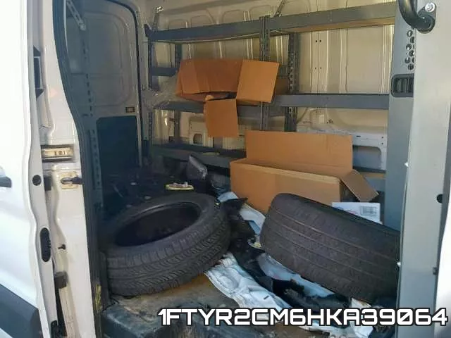 1FTYR2CM6HKA39064_6.webp