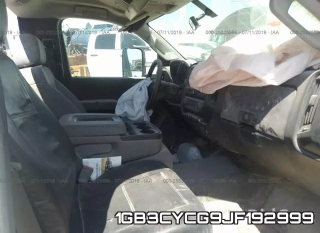 1GB3CYCG9JF192999_5.webp