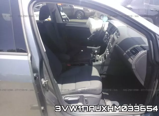 3VW117AUXHM033654