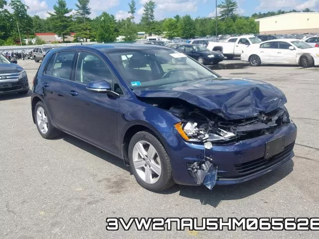 3VW217AU5HM065626_1.webp