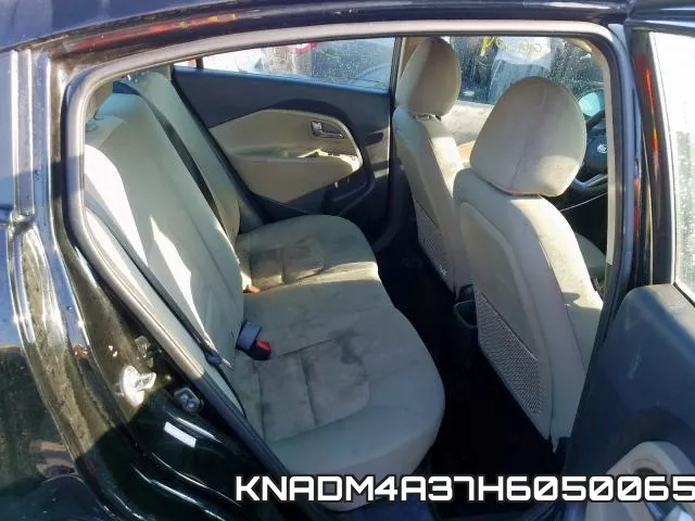 KNADM4A37H6050065_6.webp