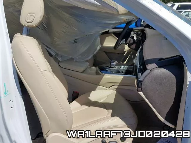 WA1LAAF73JD020428_5.webp