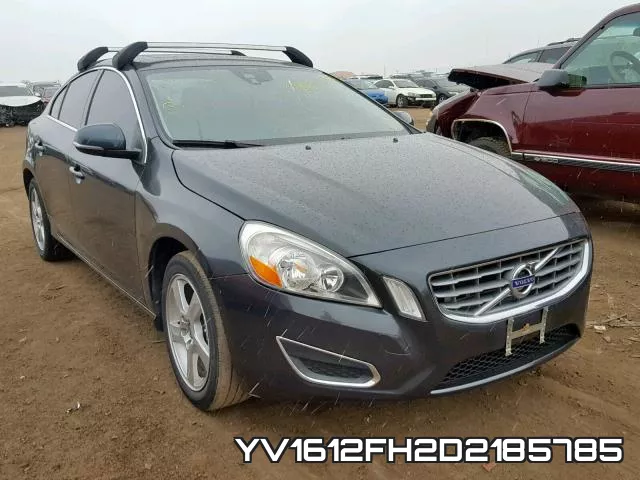 YV1612FH2D2185785