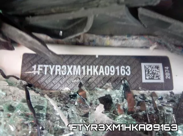 1FTYR3XM1HKA09163_10.webp