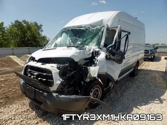 1FTYR3XM1HKA09163_2.webp