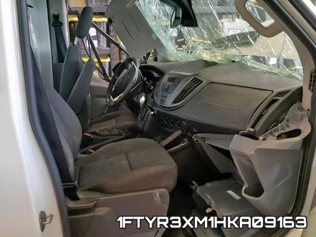 1FTYR3XM1HKA09163_5.webp