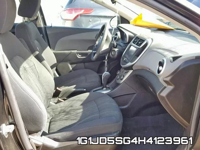 1G1JD5SG4H4123961_5.webp