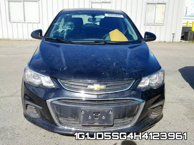 1G1JD5SG4H4123961_9.webp