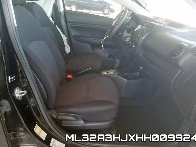 ML32A3HJXHH009924_5.webp