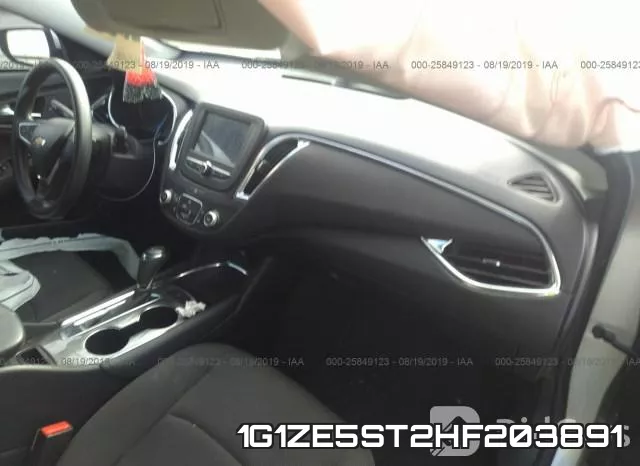 1G1ZE5ST2HF203891