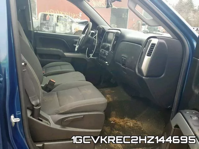 1GCVKREC2HZ144695_5.webp