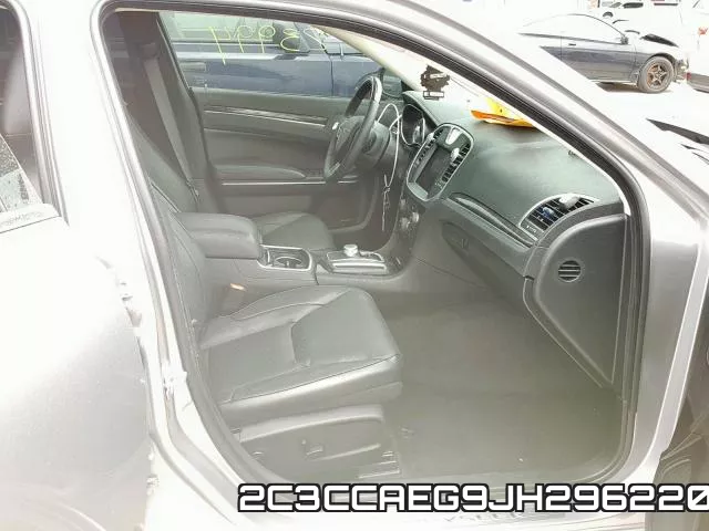 2C3CCAEG9JH296220_5.webp