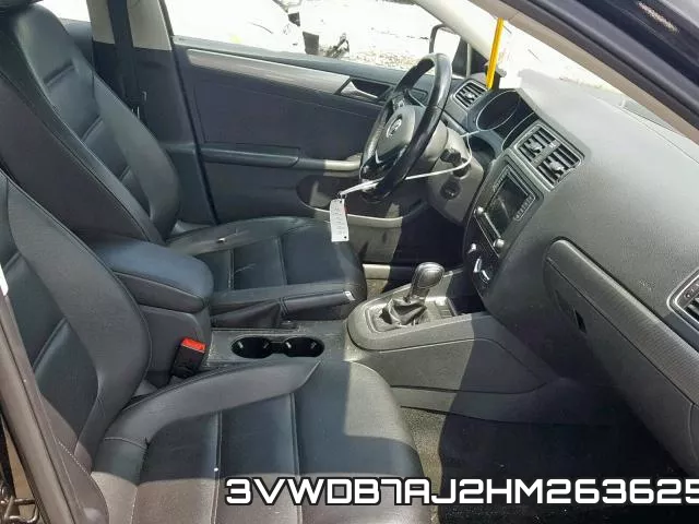 3VWDB7AJ2HM263625_5.webp