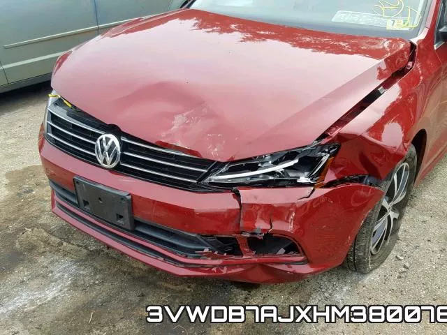 3VWDB7AJXHM380076_9.webp