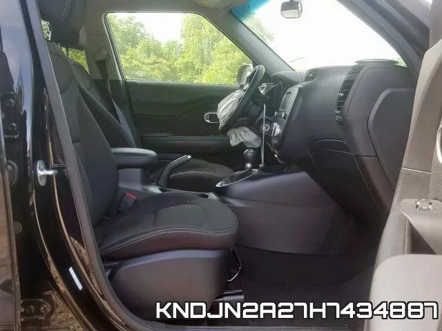 KNDJN2A27H7434887_5.webp