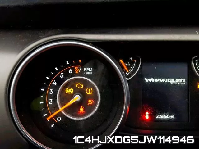 1C4HJXDG5JW114946_8.webp