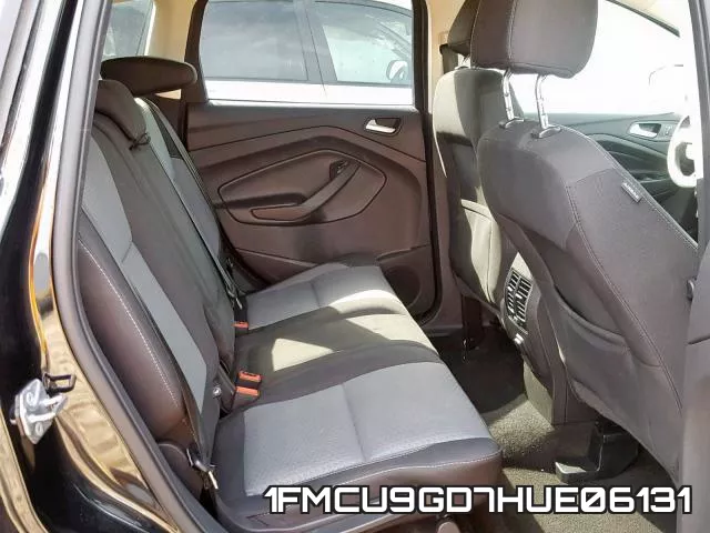 1FMCU9GD7HUE06131_6.webp