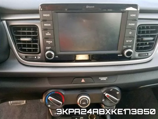 3KPA24ABXKE173850_9.webp