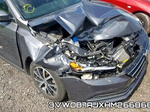 3VWDB7AJXHM266868_9.webp