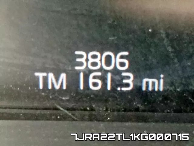 7JRA22TL1KG000715_8.webp
