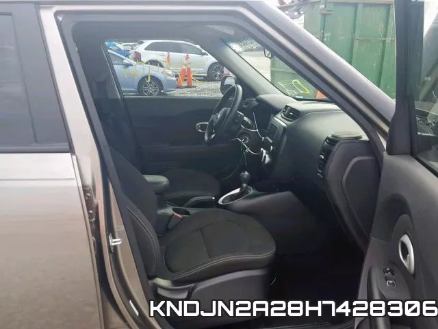 KNDJN2A28H7428306_5.webp